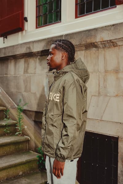 PATIENCE OLIVE GREEN WINDBREAKER